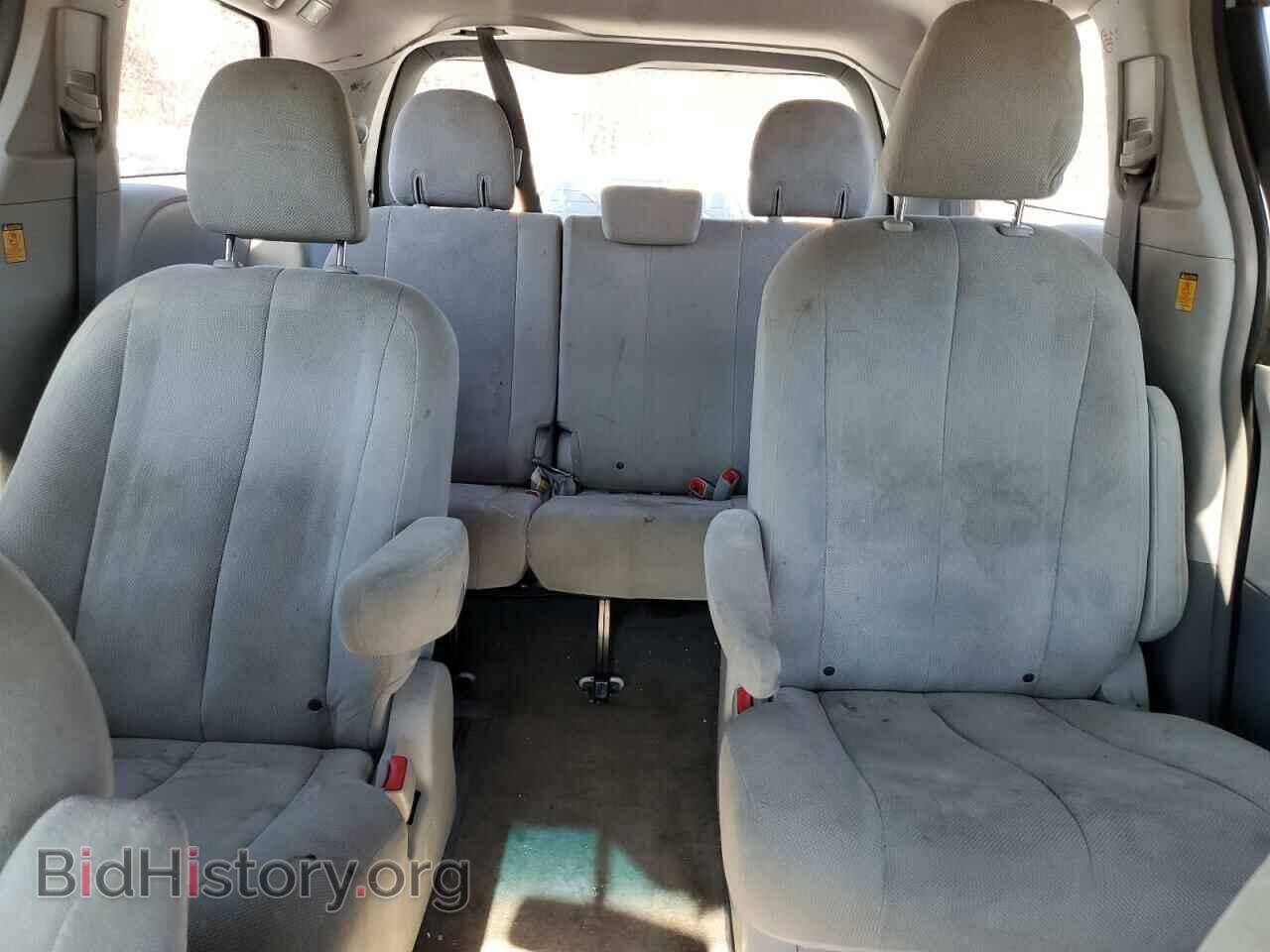 2012 TOYOTA All Models - VIN: 5TDZK3DC4CS258479 - Фото 10