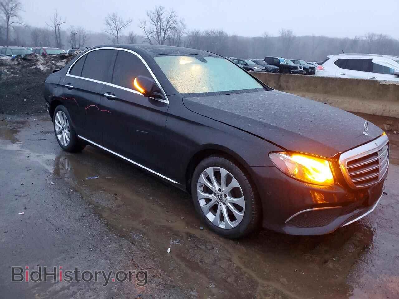 2018 MERCEDES-BENZ E-CLASS - VIN: WDDZF4KB2JA298709 - Фото 4