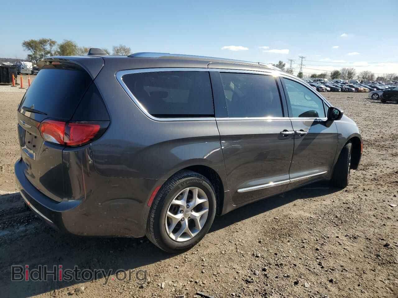 2017 CHRYSLER PACIFICA - VIN: 2C4RC1EGXHR721342 - Фото 3
