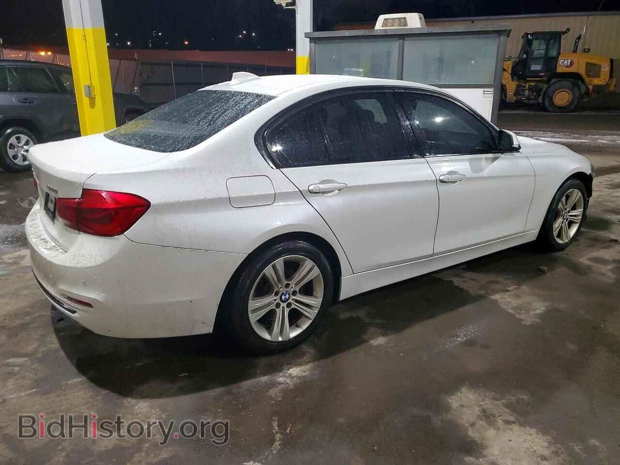 2016 BMW 328 - VIN: WBA8E3G53GNU01334 - Photo 3
