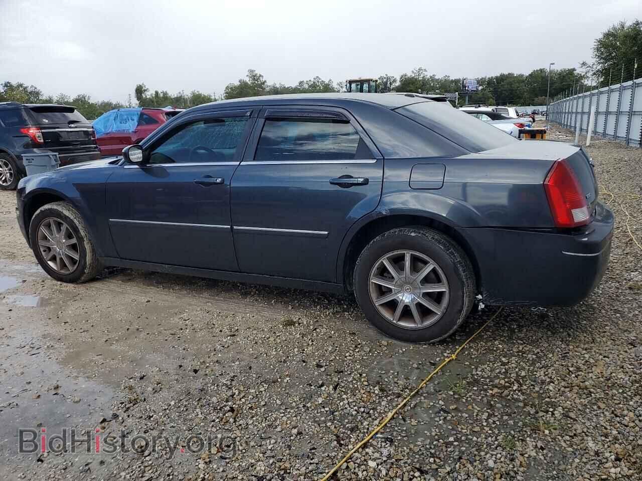 2007 CHRYSLER 300 - VIN: 2C3KK53G97H771740 - Фото 2