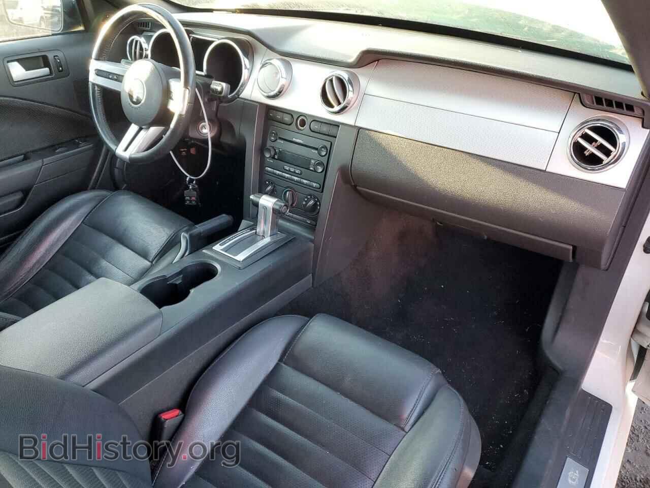 2006 FORD MUSTANG - VIN: 1ZVFT85H065114135 - Фото 8