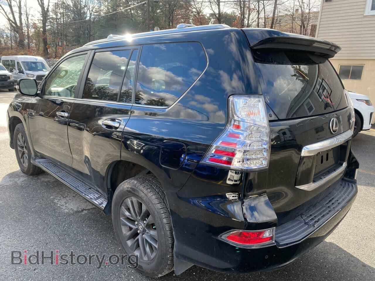 2020 LEXUS GX - VIN: JTJAM7BX2L5261663 - Photo 2