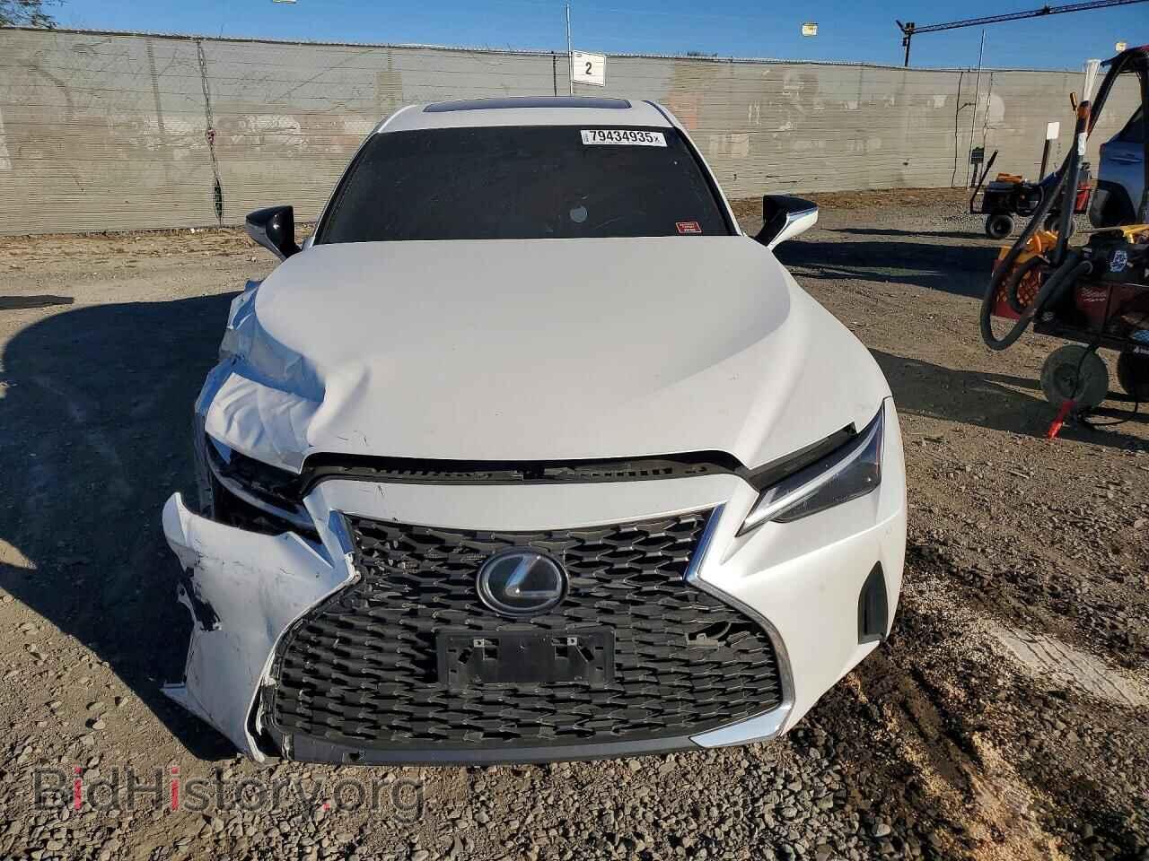 2022 LEXUS IS - VIN: JTHDA1D21N5118972 - Photo 5