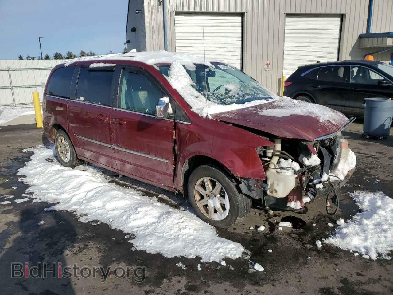 2010 CHRYSLER MINIVAN - VIN: 2A4RR8DX5AR442213 - Фото 4