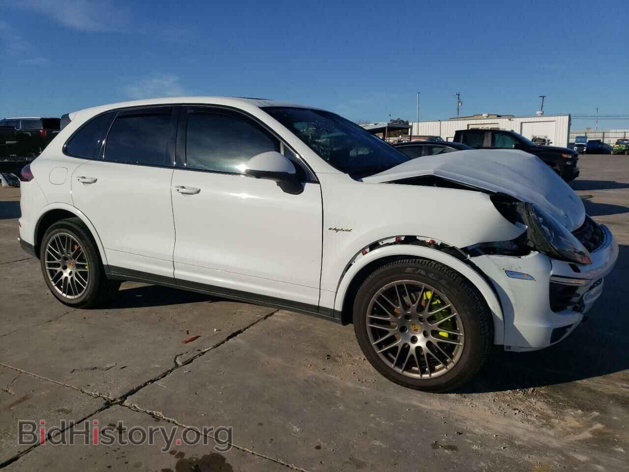 2017 PORSCHE CAYENNE - VIN: WP1AE2A29HLA73152 - Фото 4