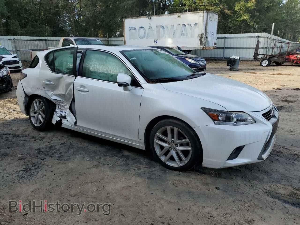 2015 LEXUS CT 200 - VIN: JTHKD5BH2F2248162 - Photo 4