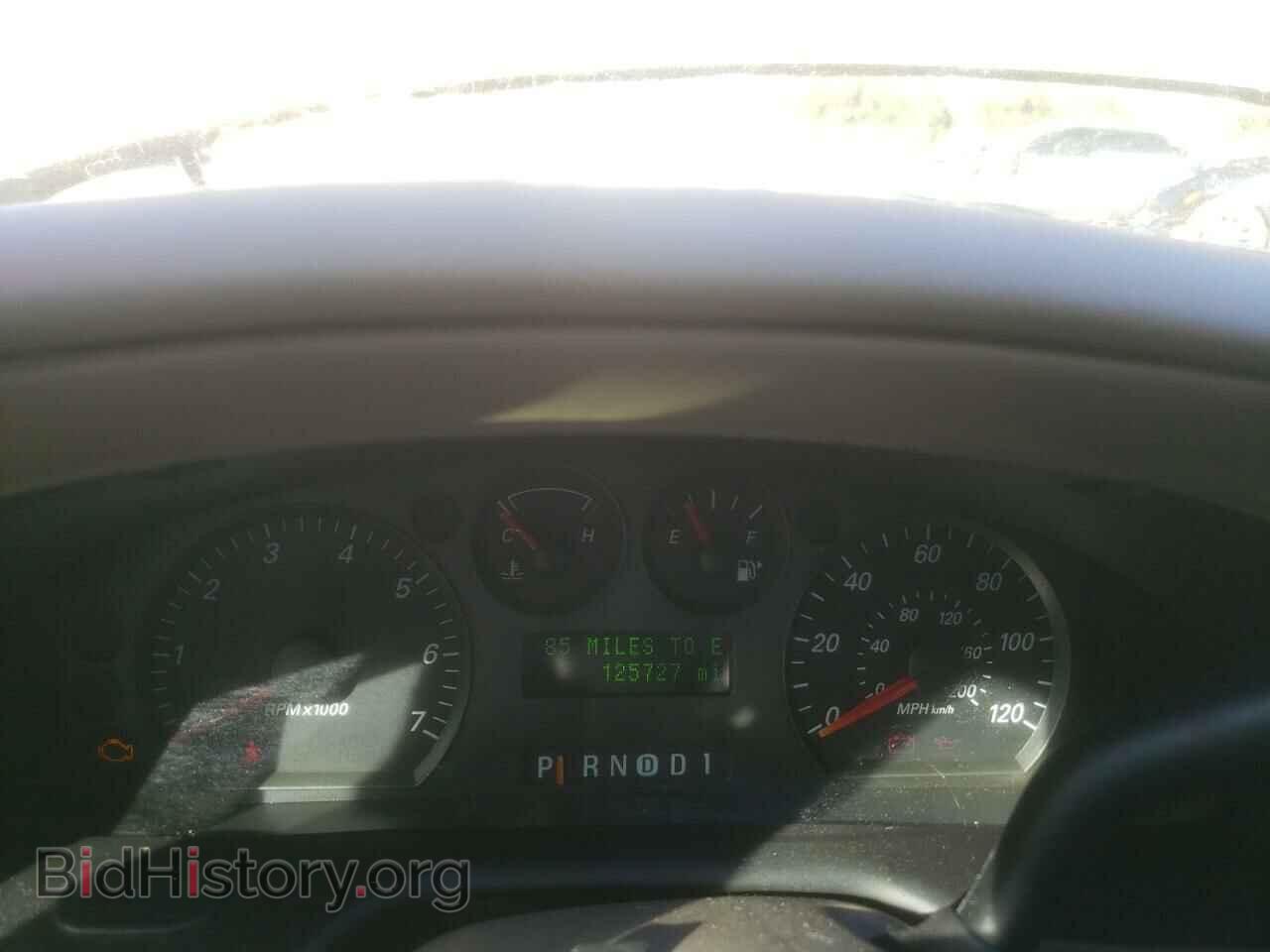 2006 FORD TAURUS - VIN: 1FAFP53U46A131538 - Фото 9