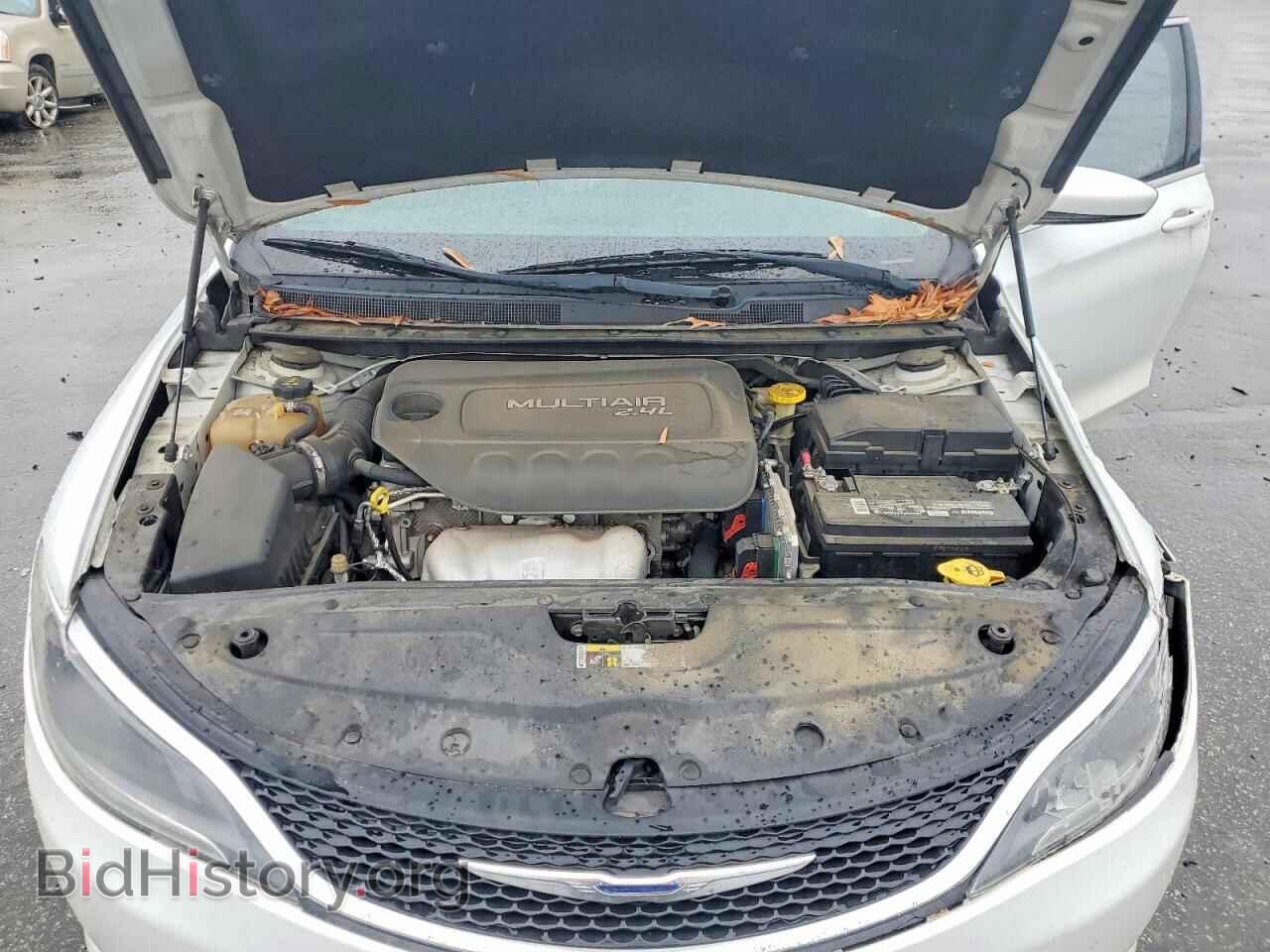 2016 CHRYSLER 200 - VIN: 1C3CCCAB7GN133801 - Фото 11