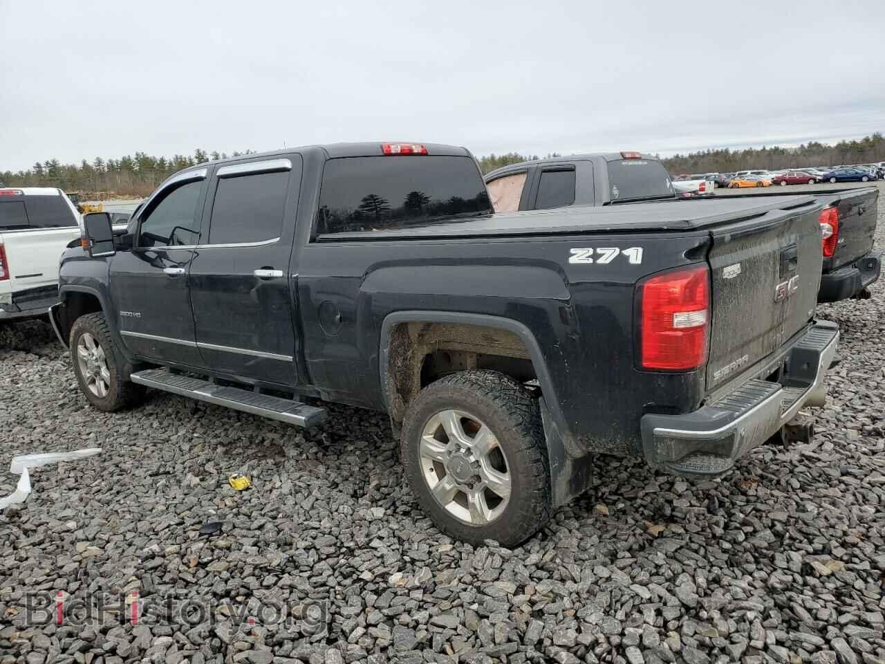 2018 GMC SIERRA - VIN: 1GT12TEY9JF232190 - Фото 2