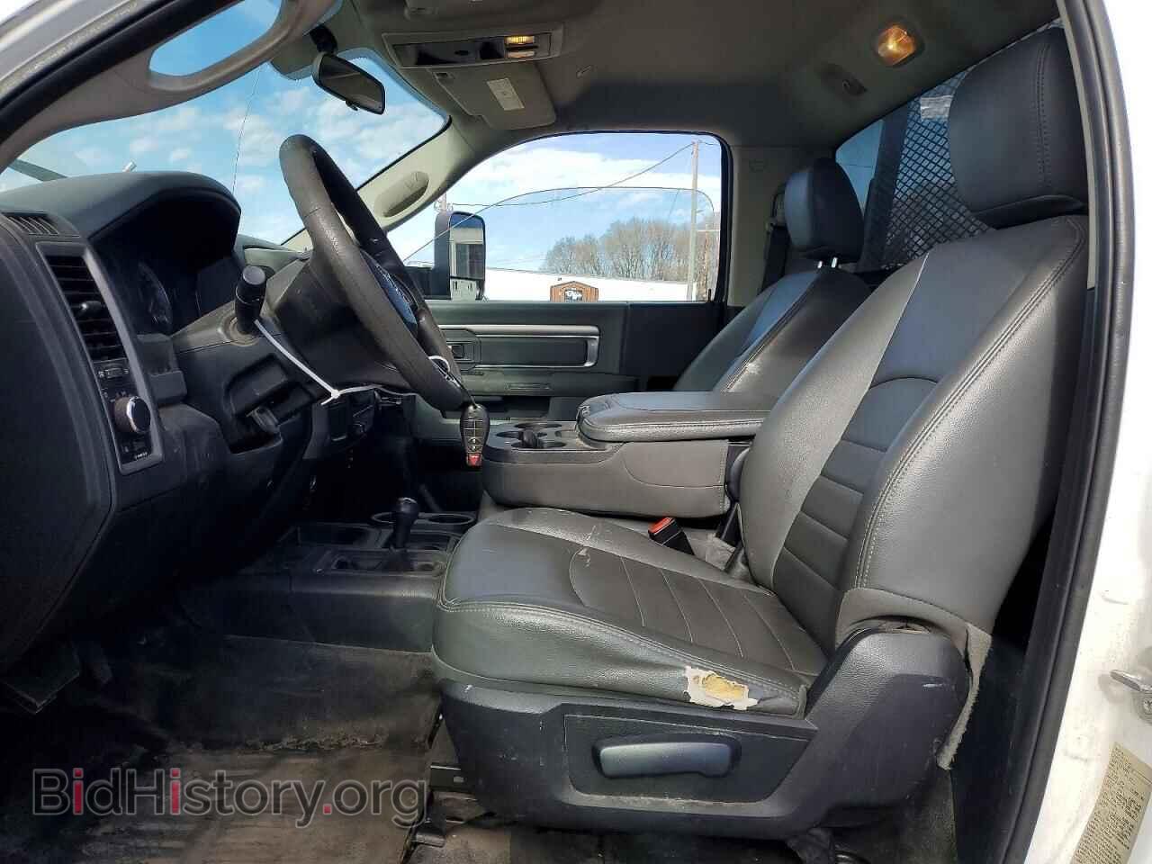 2018 RAM 3500 - VIN: 3C7WRTBL5JG213101 - Фото 7
