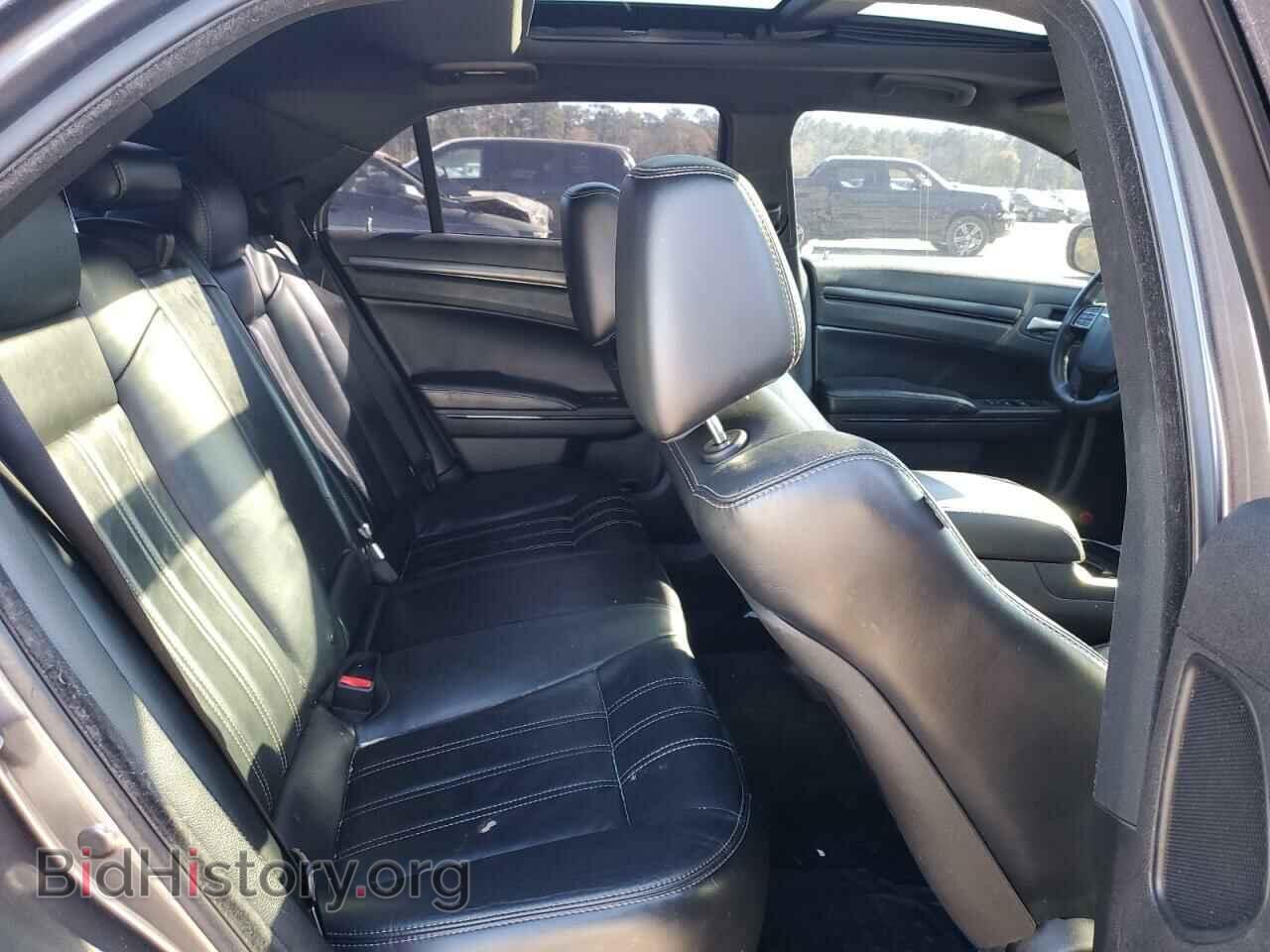 2014 CHRYSLER 300 - VIN: 2C3CCABG7EH347028 - Фото 10