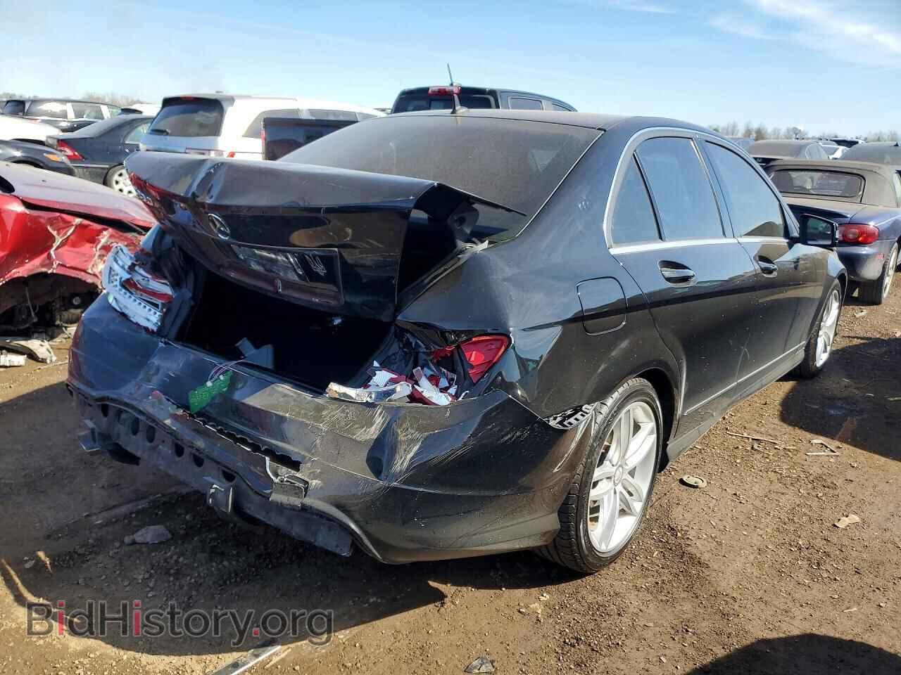 2014 MERCEDES BENZ C-CLASS - VIN: WDDGF4HB7ER310049 - Фото 3