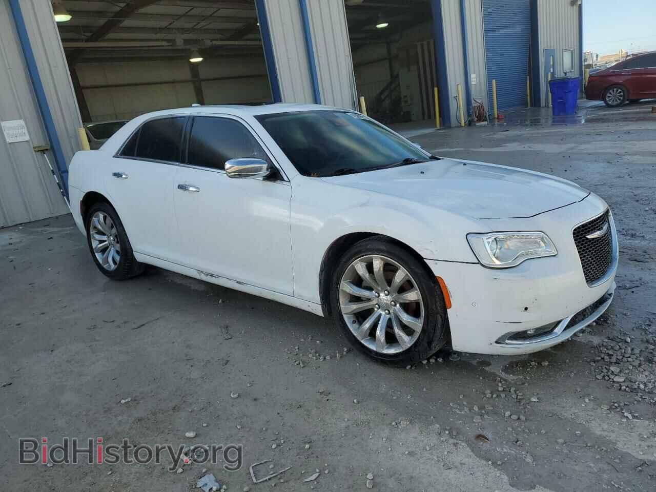 2017 CHRYSLER 300 - VIN: 2C3CCAEG4HH590781 - Фото 4