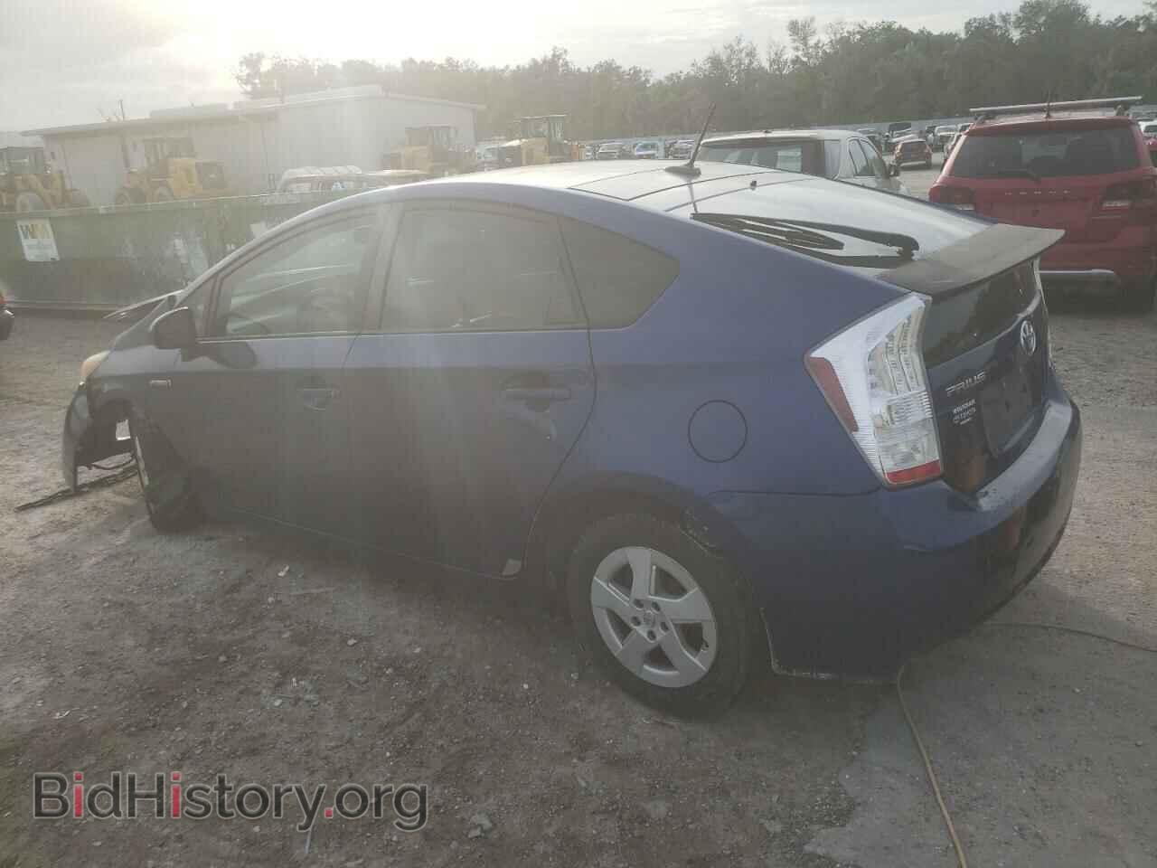 2011 TOYOTA PRIUS - VIN: JTDKN3DU0B0262094 - Фото 2