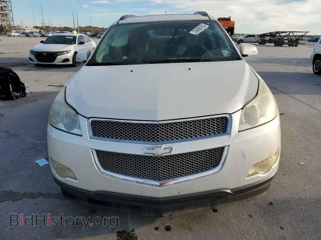 2011 CHEVROLET TRAVERSE - VIN: 1GNKRLED7BJ355585 - Фото 5