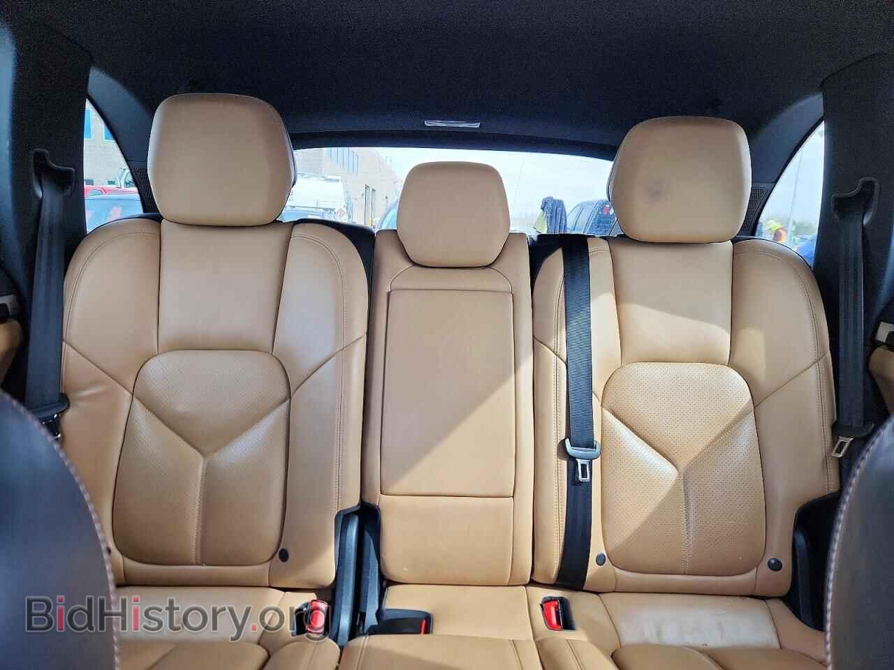 2016 PORSCHE CAYENNE - VIN: WP1AA2A27GLA00596 - Photo 10