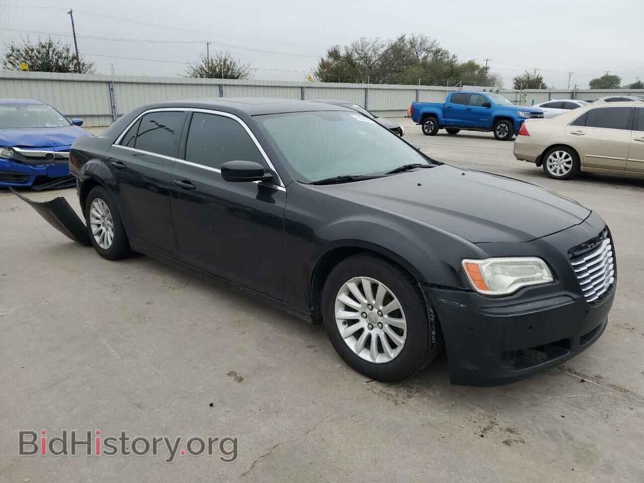 2014 CHRYSLER 300 - VIN: 2C3CCAAG3EH361350 - Фото 4