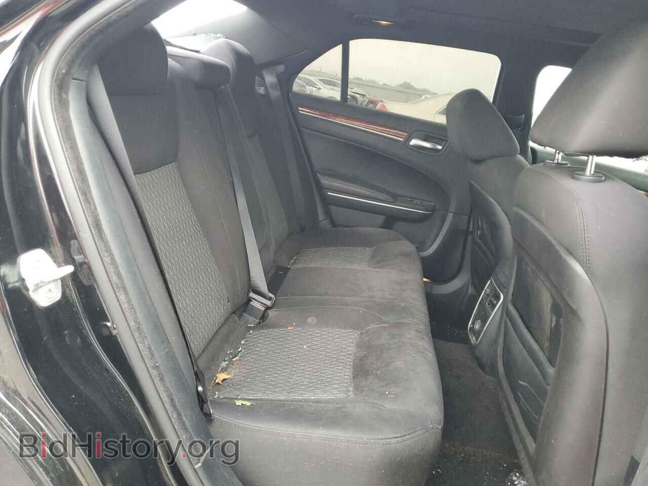 2014 CHRYSLER 300 - VIN: 2C3CCAAG3EH361350 - Фото 10