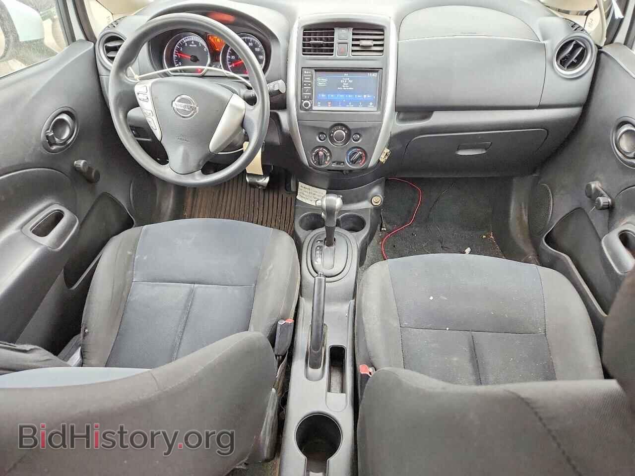 2019 NISSAN VERSA - VIN: 3N1CE2CP3KL356082 - Photo 8