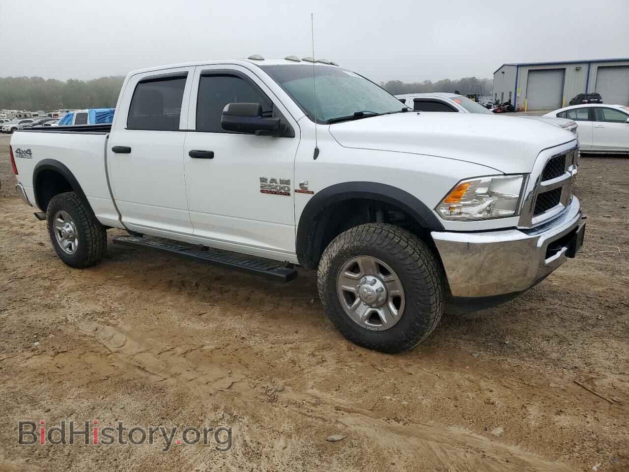 2017 RAM All Models - VIN: 3C6UR5CL6HG680317 - Фото 4
