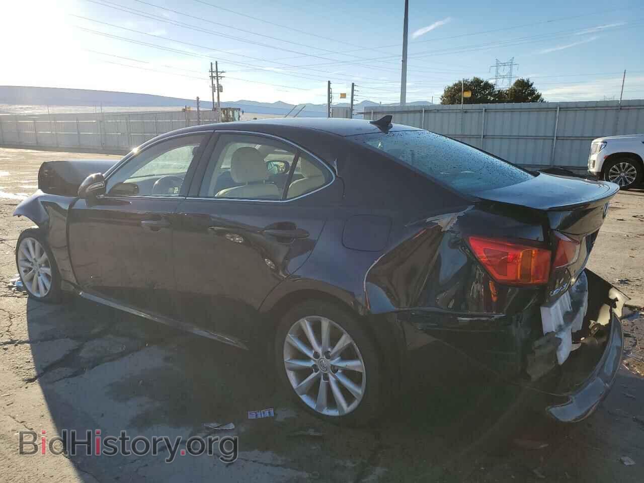 2010 LEXUS IS - VIN: JTHCF5C24A5039828 - Photo 2