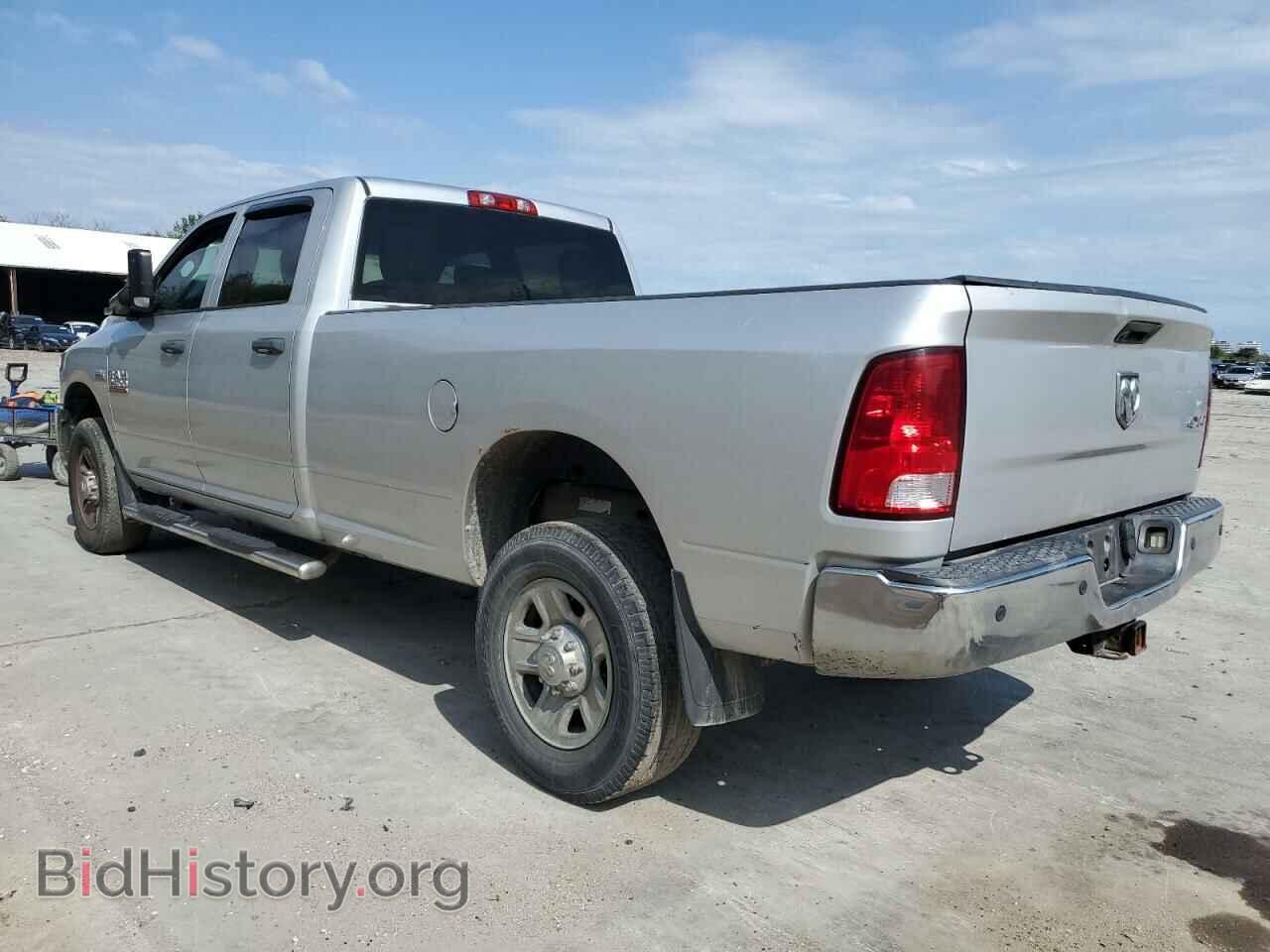 2015 RAM All Models - VIN: 3C6UR5HJ2FG610916 - Photo 2