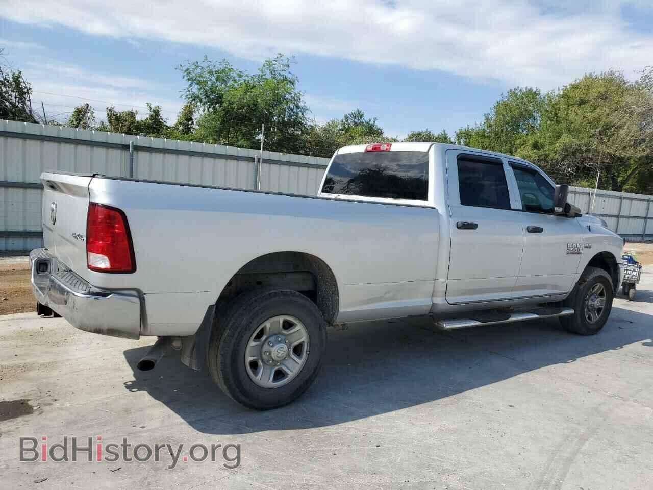 2015 RAM All Models - VIN: 3C6UR5HJ2FG610916 - Photo 3