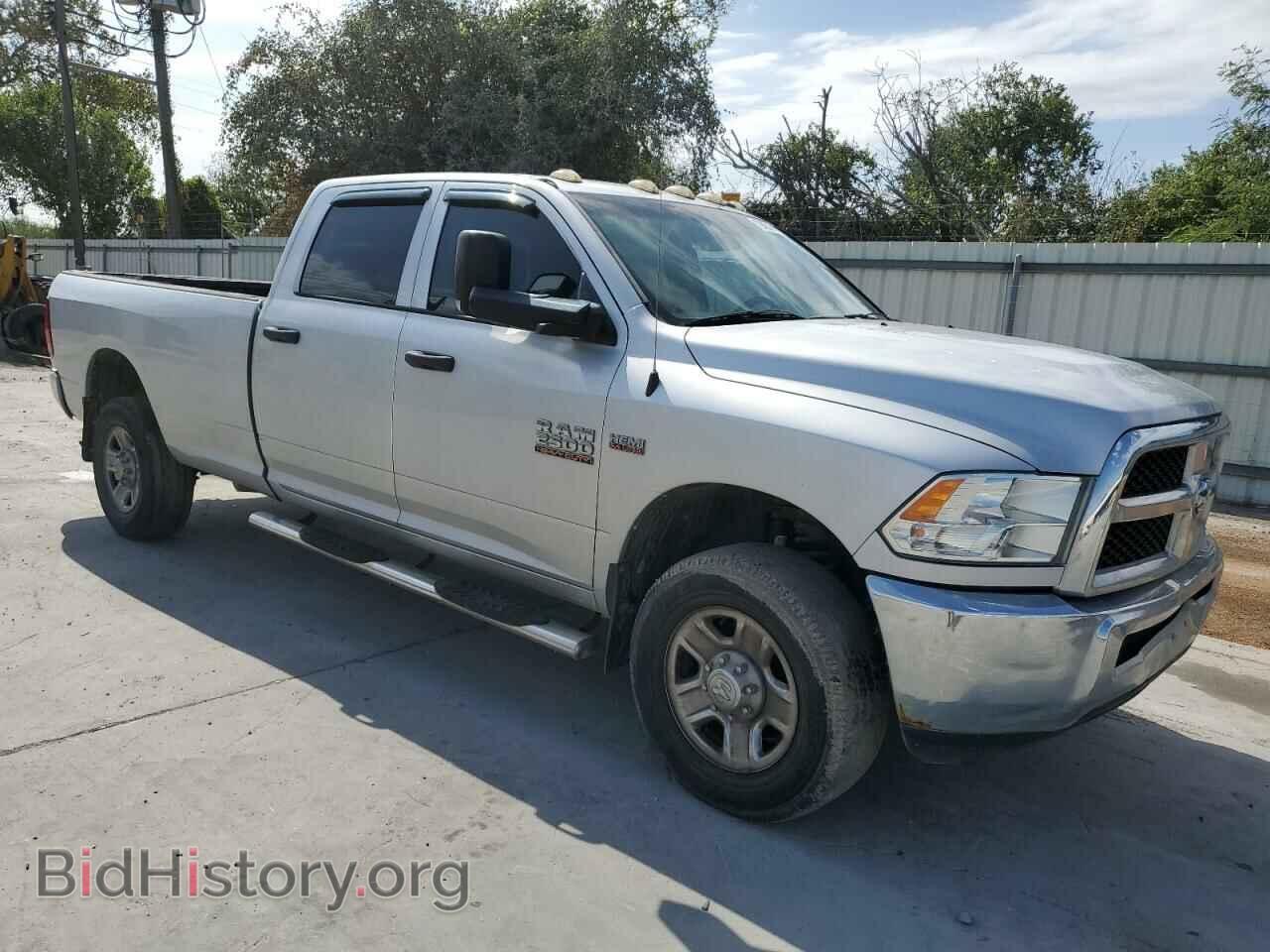 2015 RAM All Models - VIN: 3C6UR5HJ2FG610916 - Photo 4