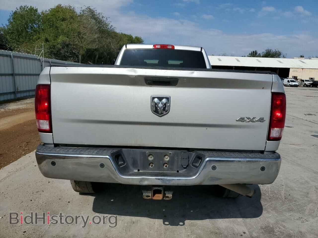 2015 RAM All Models - VIN: 3C6UR5HJ2FG610916 - Photo 6
