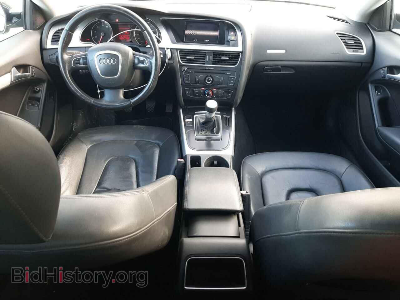 2010 AUDI A5 - VIN: WAUGFAFR1AA069930 - Фото 8
