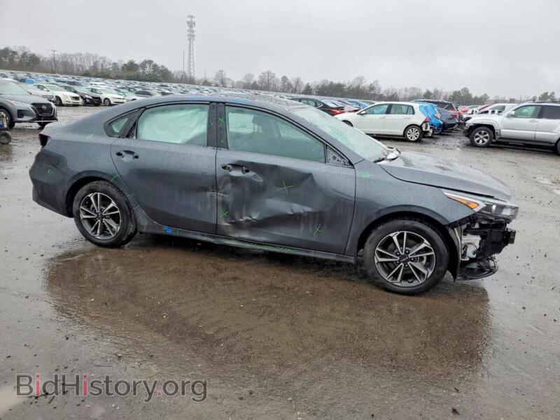 2024 Kia FORTE (VIN 3KPF24AD0RE836134) — фото 4 из 12