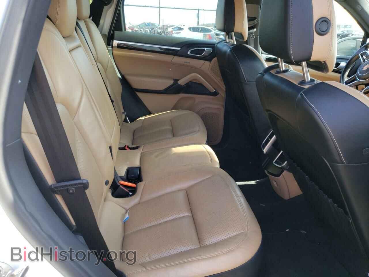 2016 PORSCHE CAYENNE - VIN: WP1AA2A21GLA00352 - Фото 11
