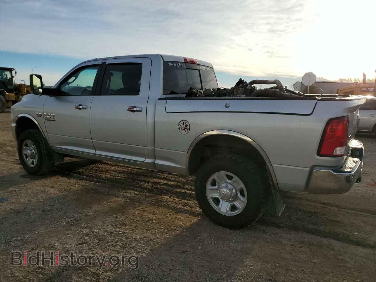 2017 RAM All Models - VIN: 3C6TR5DT1HG676881 - Фото 2