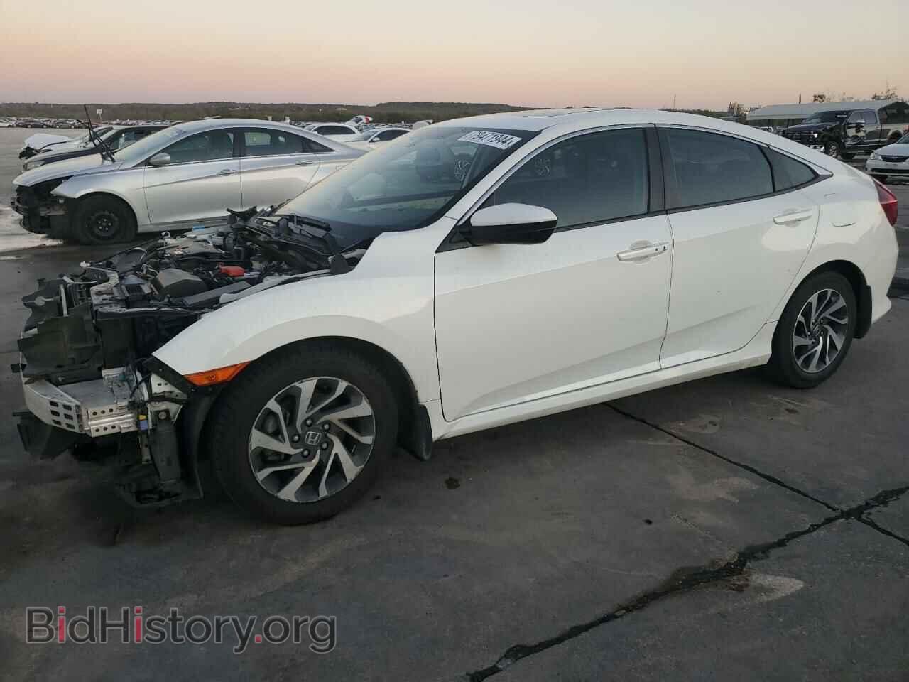Фотография 2HGFC2F72JH538232 - HONDA CIVIC 2018