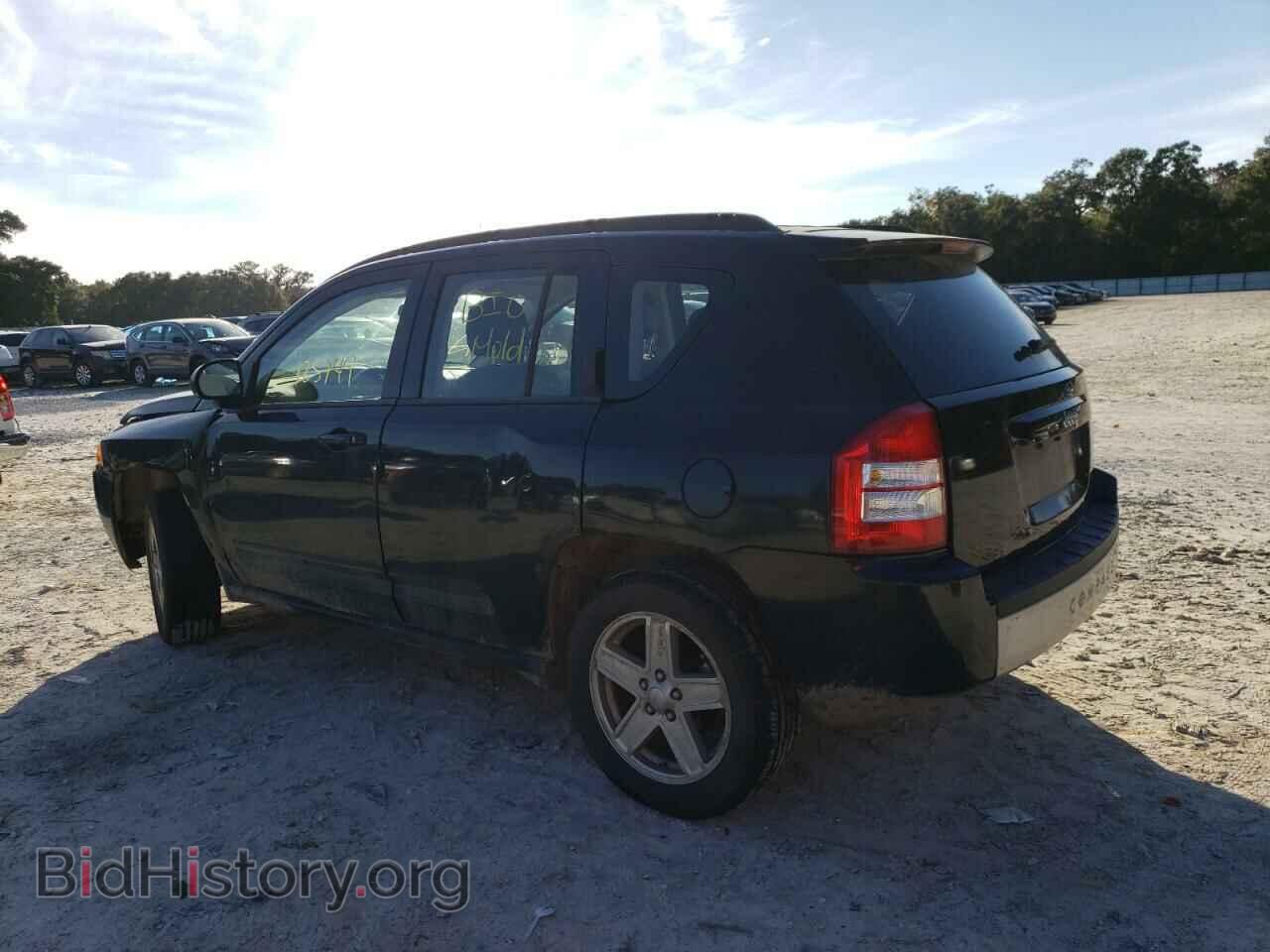 2010 JEEP COMPASS - VIN: 1J4NF4FB8AD524392 - Photo 2