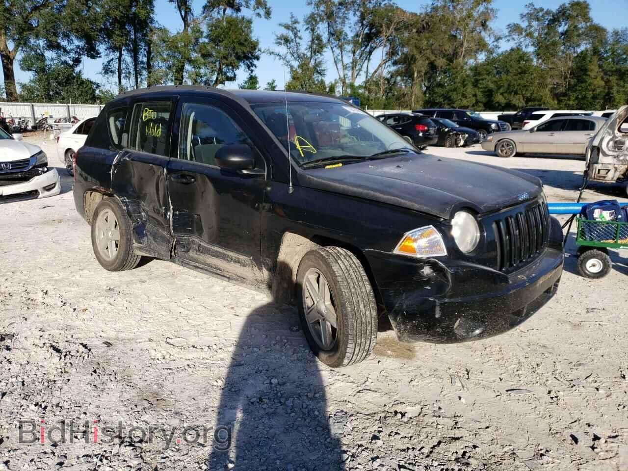 2010 JEEP COMPASS - VIN: 1J4NF4FB8AD524392 - Photo 4