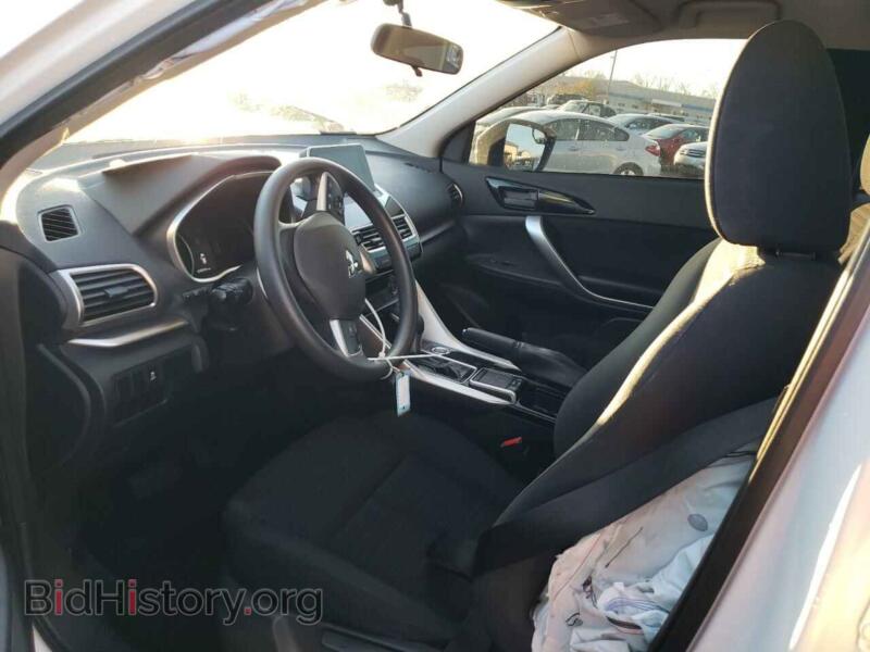2018 Mitsubishi ECLIPSE (VIN JA4AT4AA0JZ068168) — фото 7 из 13