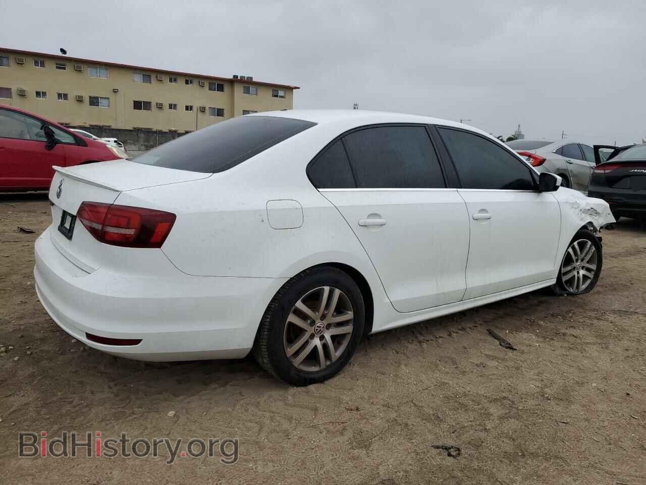 2017 VOLKSWAGEN JETTA - VIN: 3VW2B7AJ0HM370583 - Photo 3