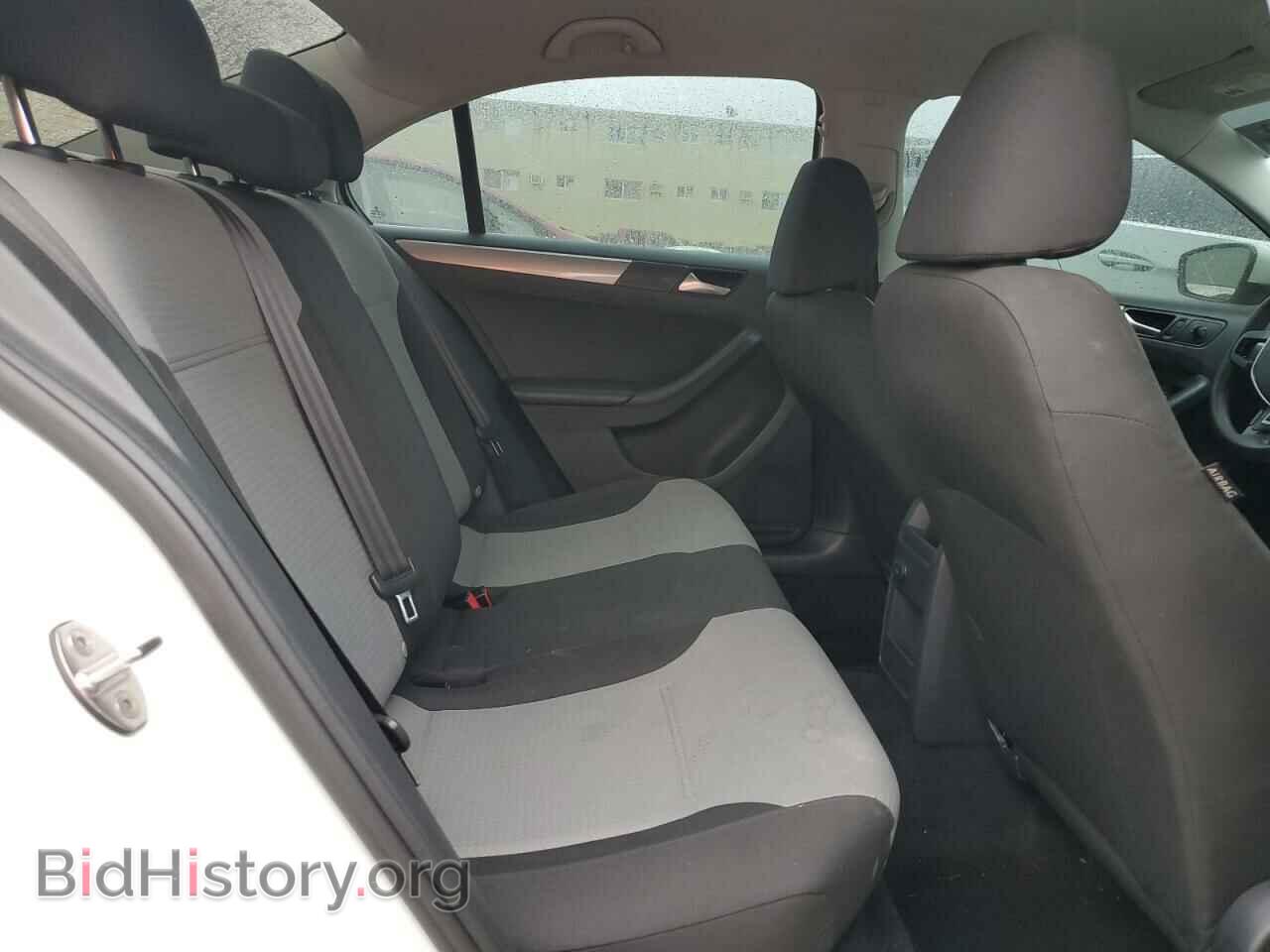 2017 VOLKSWAGEN JETTA - VIN: 3VW2B7AJ0HM370583 - Photo 10