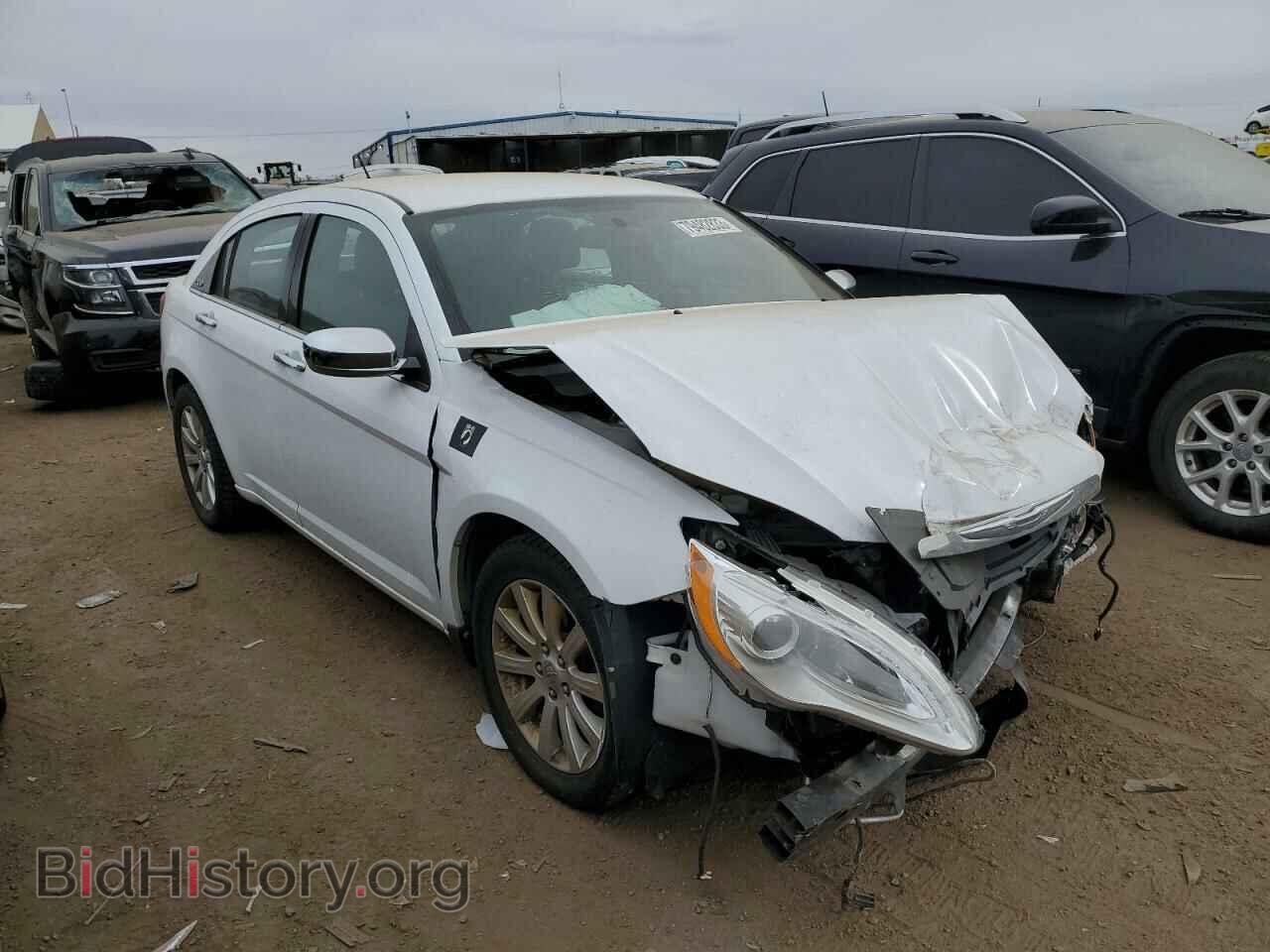 2013 CHRYSLER 200 - VIN: 1C3CCBCG0DN507275 - Фото 4