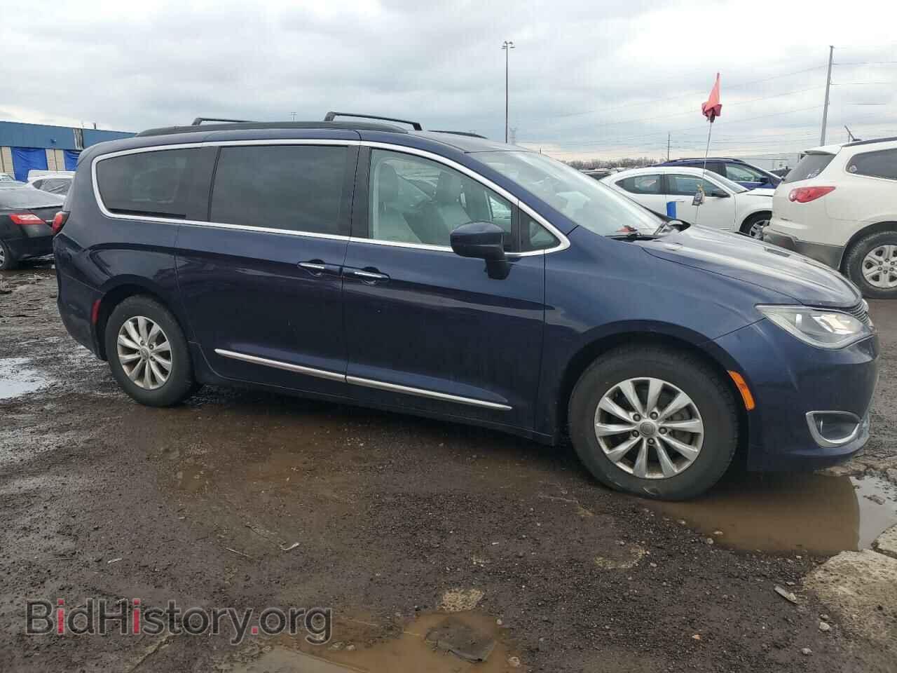 2017 CHRYSLER PACIFICA - VIN: 2C4RC1BG1HR616418 - Фото 4