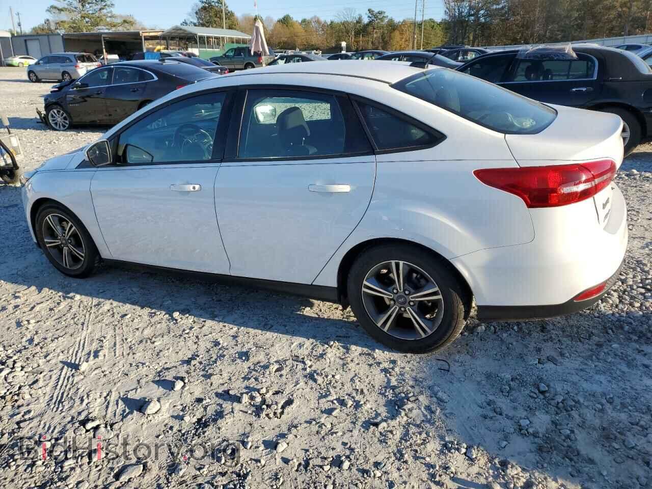 2017 FORD FOCUS - VIN: 1FADP3FE8HL218799 - Photo 2
