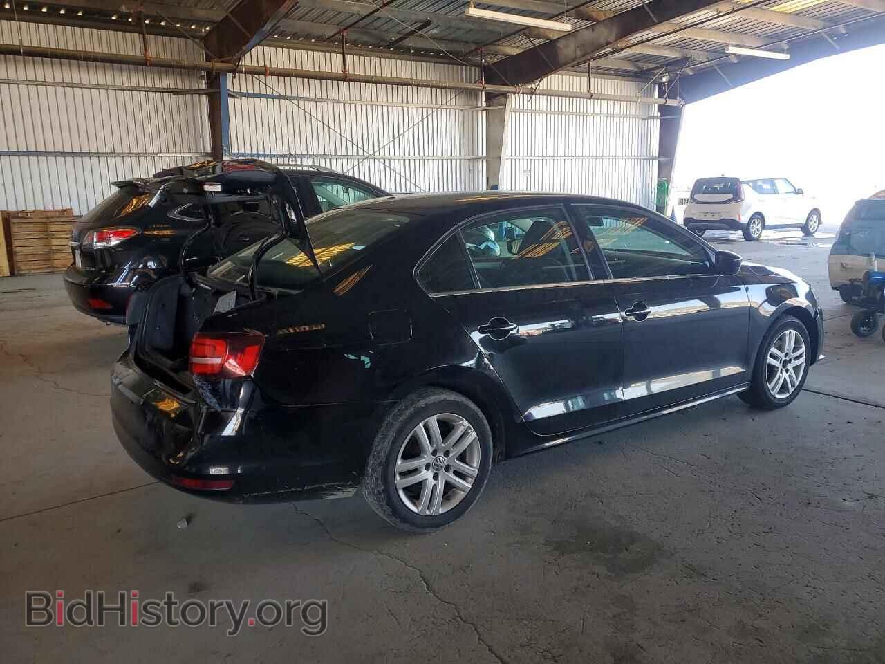 2017 VOLKSWAGEN JETTA - VIN: 3VW2B7AJXHM286268 - Фото 3
