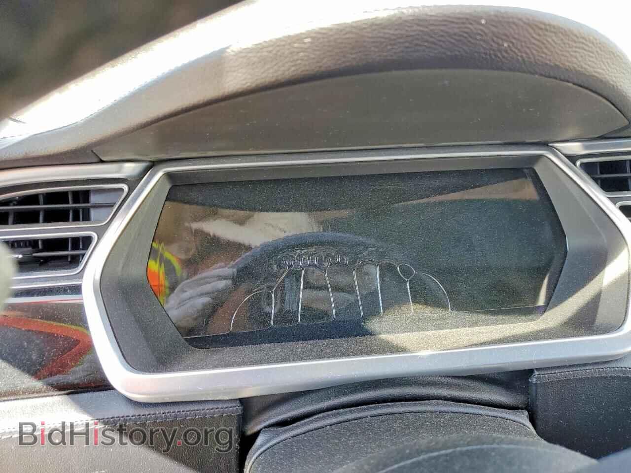 2013 TESLA MODEL S - VIN: 5YJSA1DP4DFP15857 - Фото 9