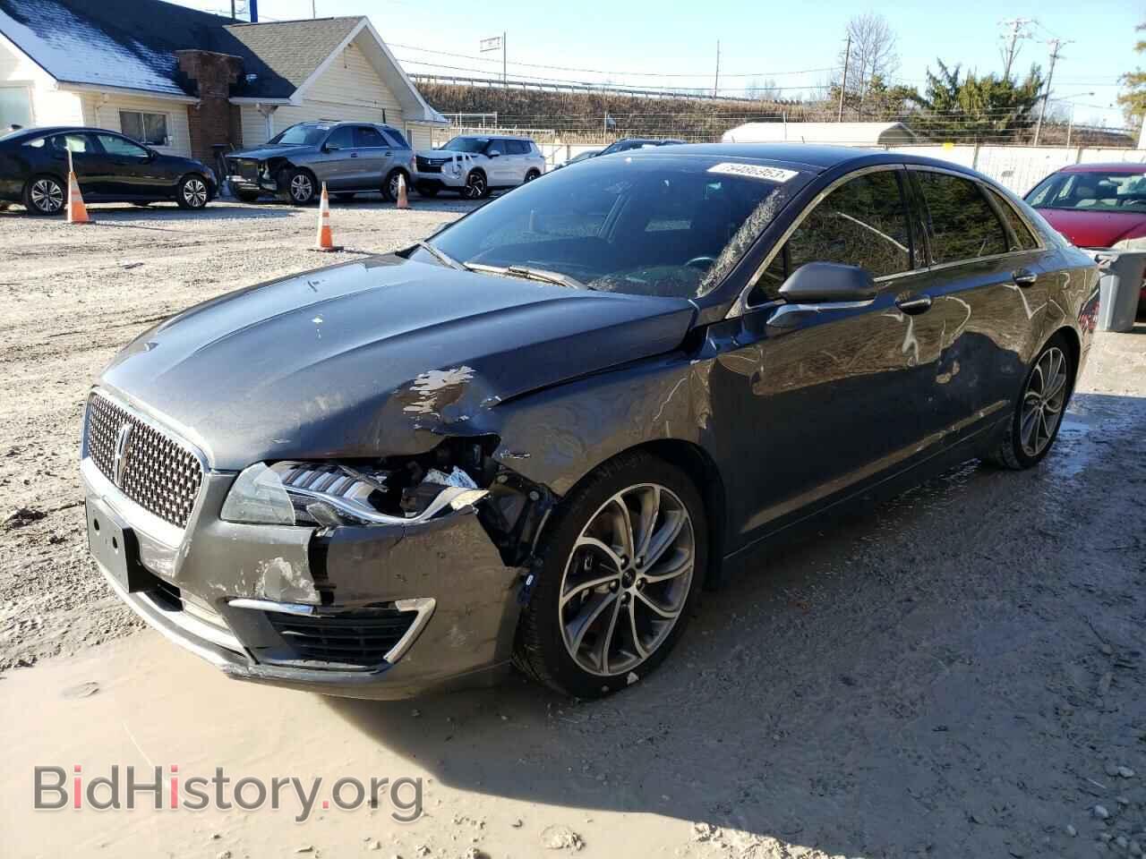 Фотография 3LN6L5FC7HR611005 - LINCOLN MKZ 2017