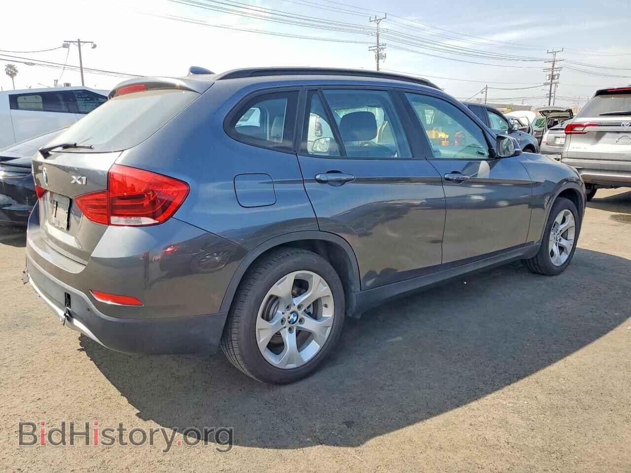 2015 BMW X1 - VIN: WBAVM1C57FV315944 - Фото 3