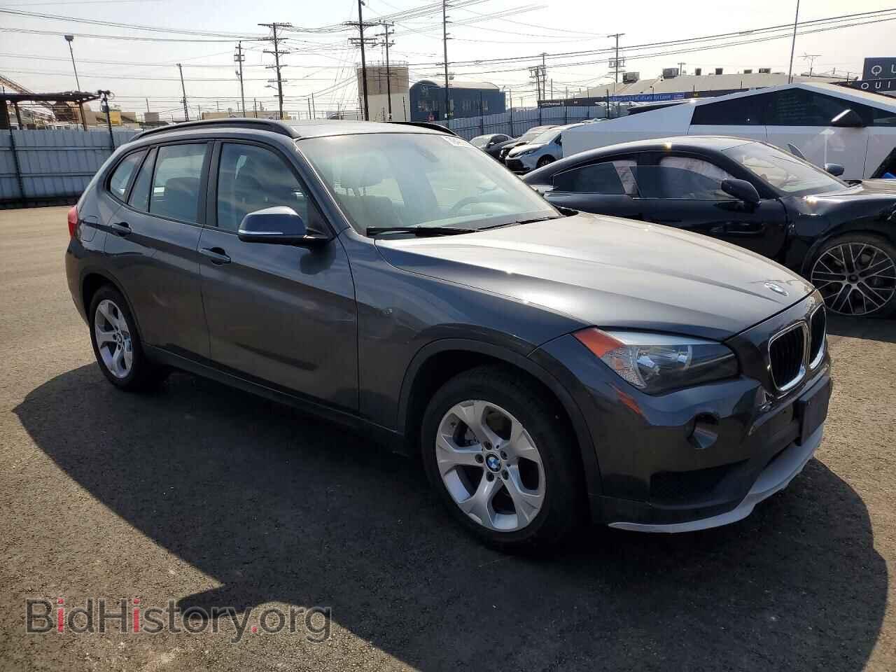 2015 BMW X1 - VIN: WBAVM1C57FV315944 - Фото 4
