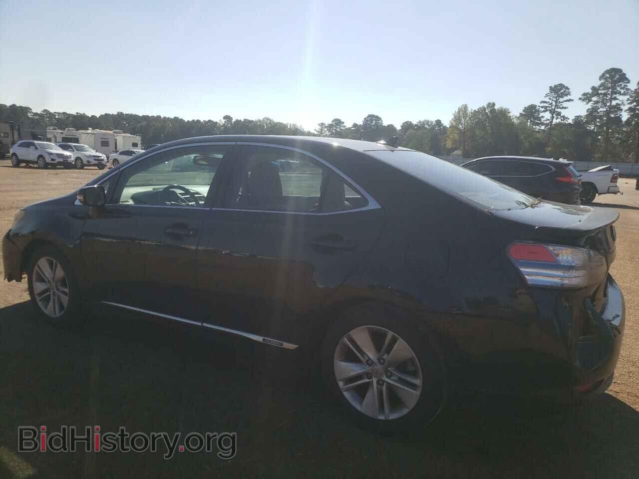 2011 LEXUS HS - VIN: JTHBB1BA4B2044197 - Photo 2
