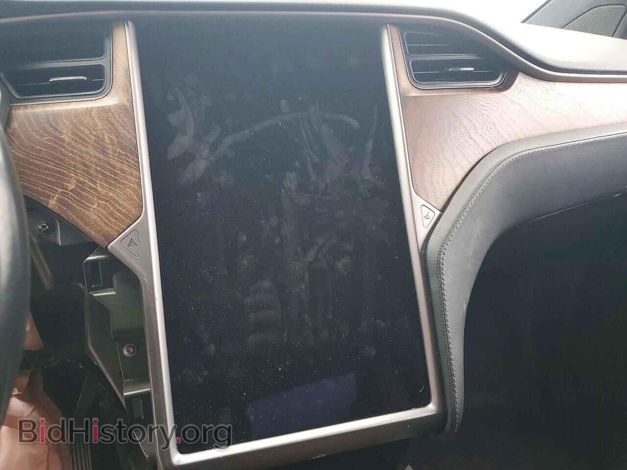 2020 TESLA MODEL X - VIN: 5YJXCBE24LF301582 - Photo 9